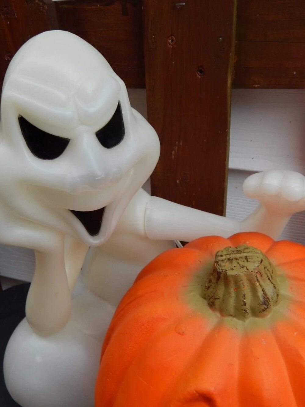 Vintage Lighted Halloween Pumpkin Ghost Blow Mold 14'' Season's by Zauder's - Picture 2 of 9